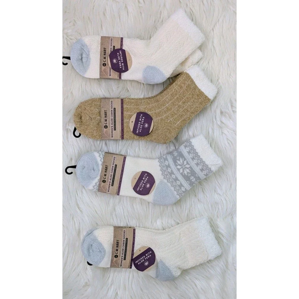 C.W. Hart Women's Aloe Cabin Socks 4-Pack Fuzzy Cozy Winter Warm Fair Isle Crew